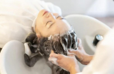 快眠できる？睡眠の質を上げるヘッドスパ効果