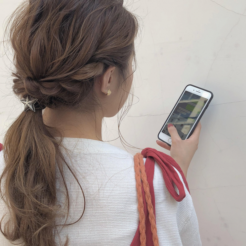 ねじねじするだけヘアアレンジ