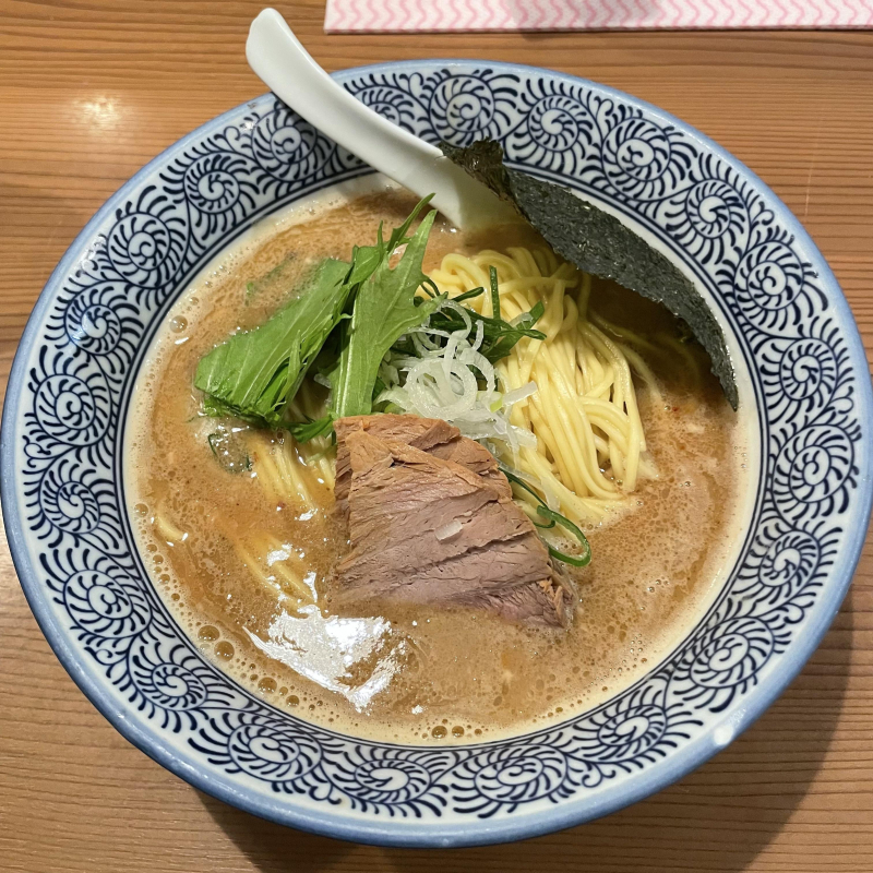 秋刀魚の出汁がきいたラーメン！