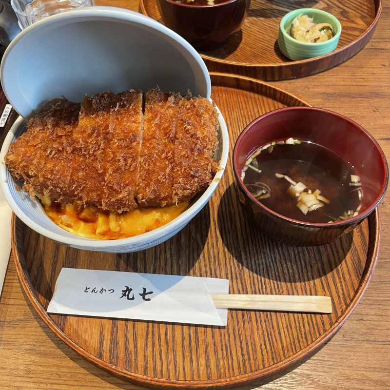 カツ丼｢丸七｣