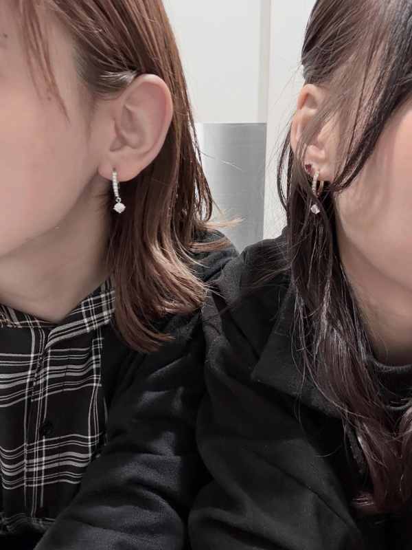 ピアス