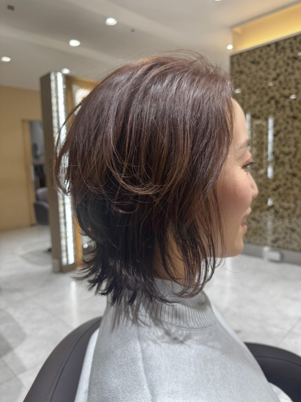 動きのあるくびれヘア