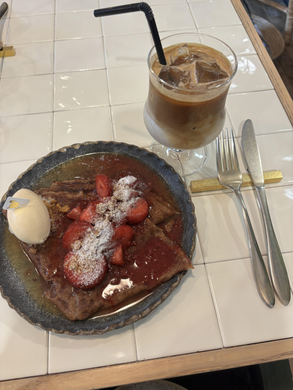 カフェ