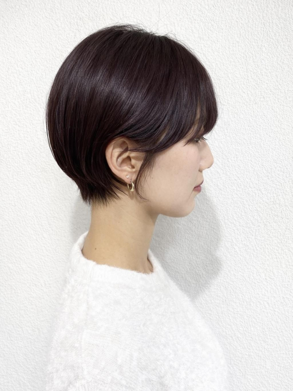 首が綺麗に見える 襟足ショートカット