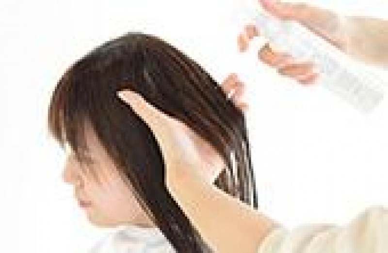 頭皮の乾燥の原因？対策法とは
