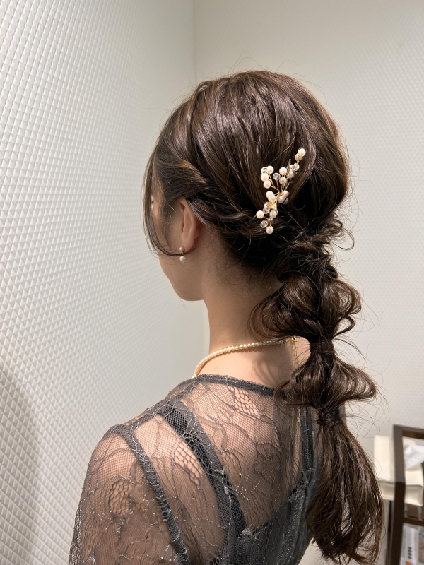 実の姉をヘアセット