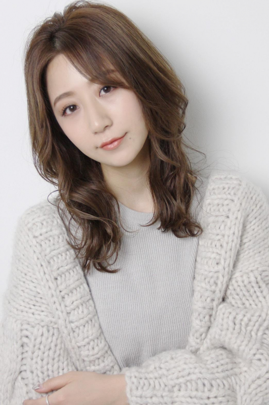 大人世代向けのヘアカラーデザイン