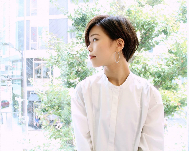 横顔美人になれるショートヘア
