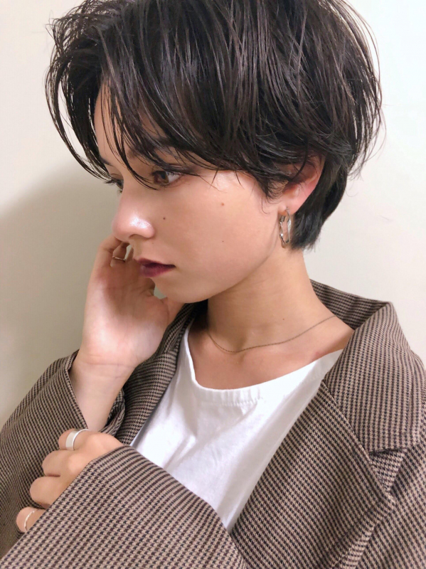 ショートヘア おすすめスタイリング法とアイテム スタッフブログ