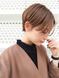 《門倉》大人の女性のハンサムショート