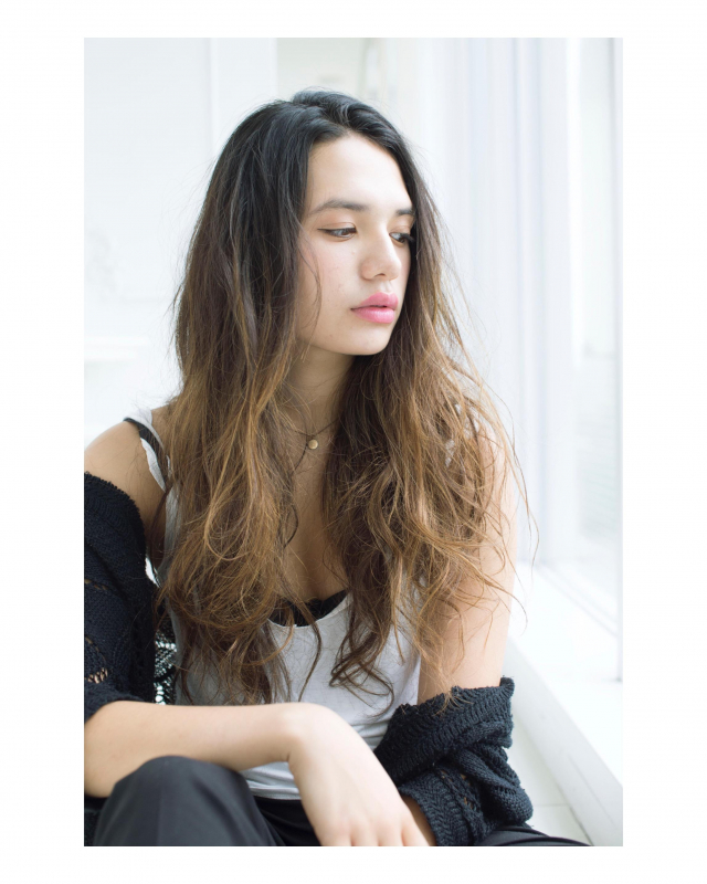 カジュアル・ストリートテイスト【airAOYAMA 大滝】夏、ドライパーマ｜ヘアカタログ詳細｜表参道駅徒歩4分｜髪質改善で美髪になれる美容院