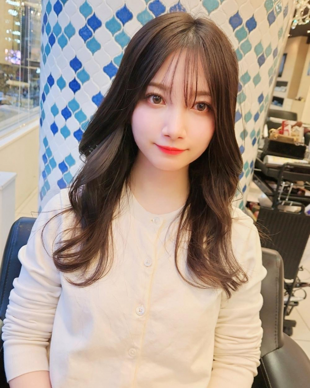 大人韓国レイヤーヘア