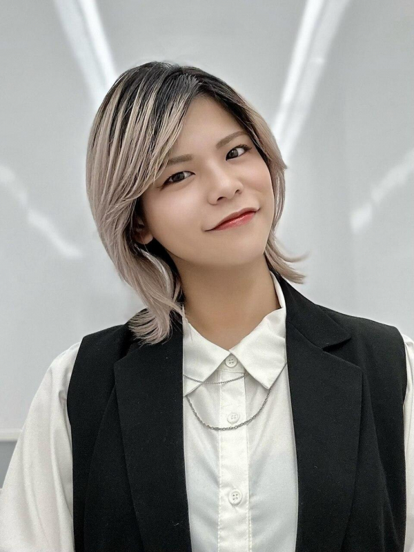 新垣 みゆき